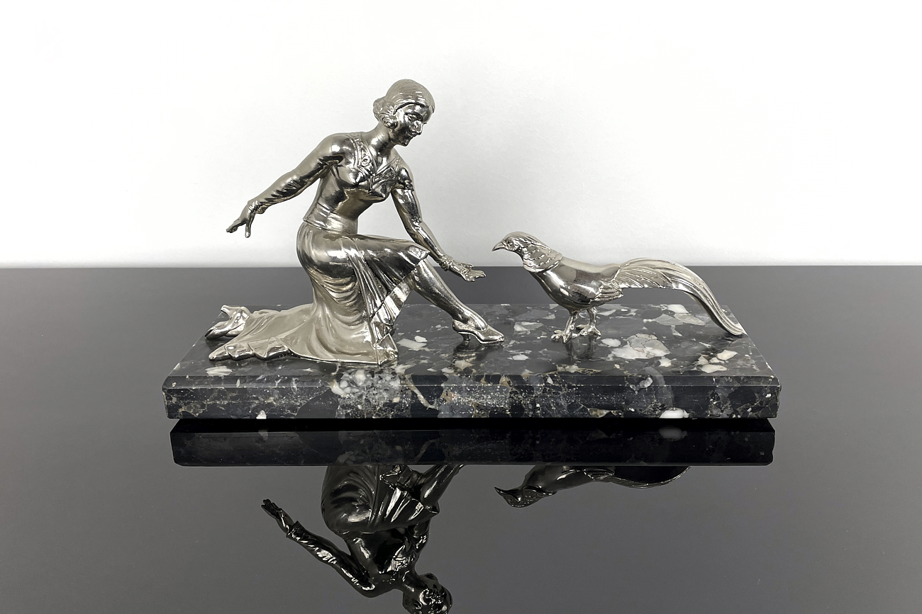 Bronzefigur Art Deco Skulptur aus Bronze, vernickelt ca. 1930 