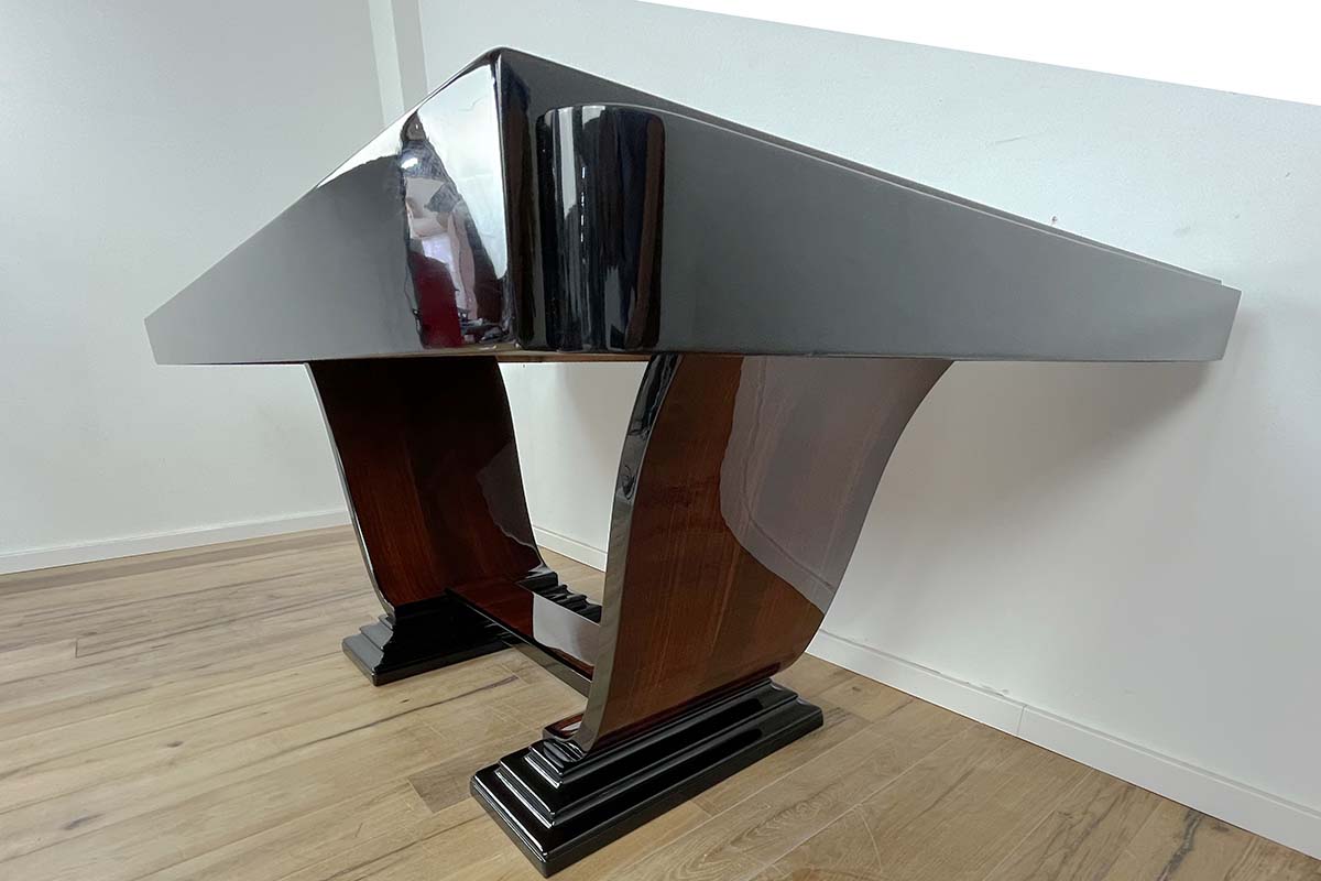 Großer ausziehbarer Art Deco Tisch aus Palisander und Klavierlack