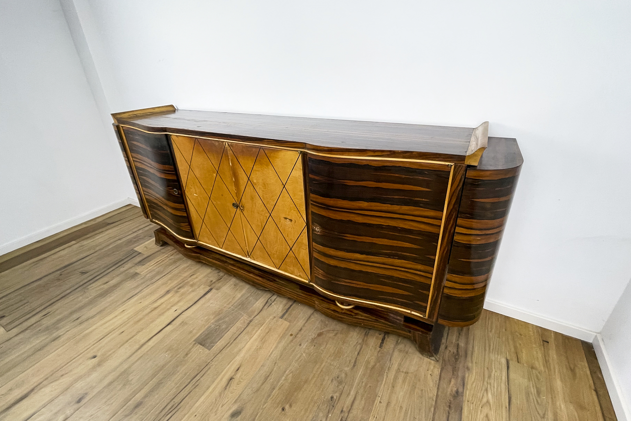 Art Deco Sideboard in Makassar mit Barkoffern an den Seiten