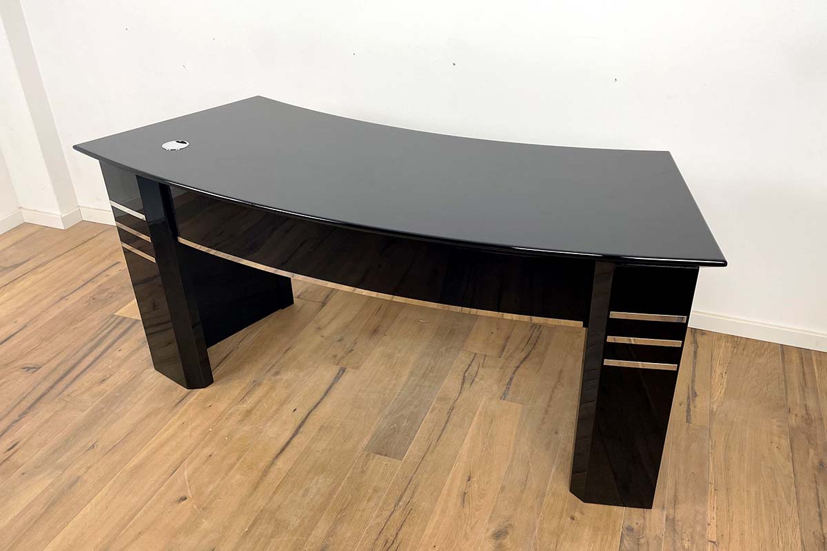 Bauhaus Schreibtisch aus einer alten Druckerei