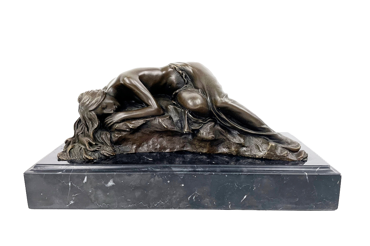 Bronzefigur die schlafende Frau 