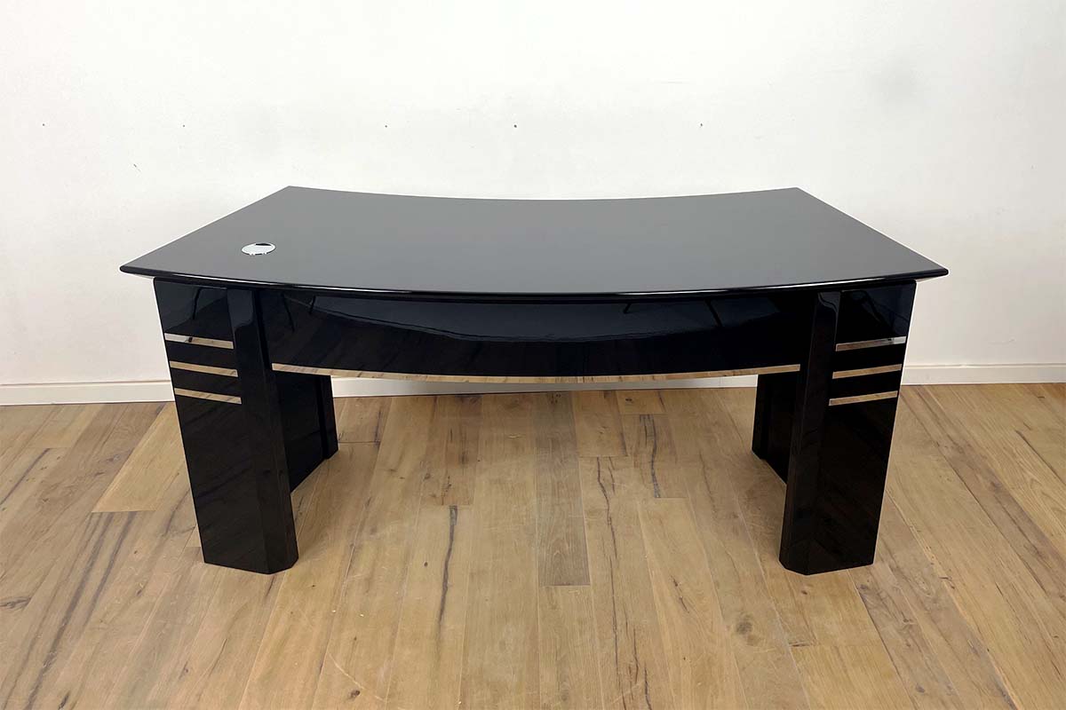 Bauhaus Schreibtisch aus einer alten Druckerei