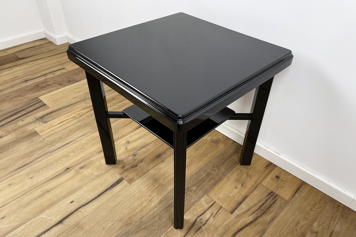 Art Déco Beistelltisch um 1940 aus Deutschland in Schwarz Hochlganz 