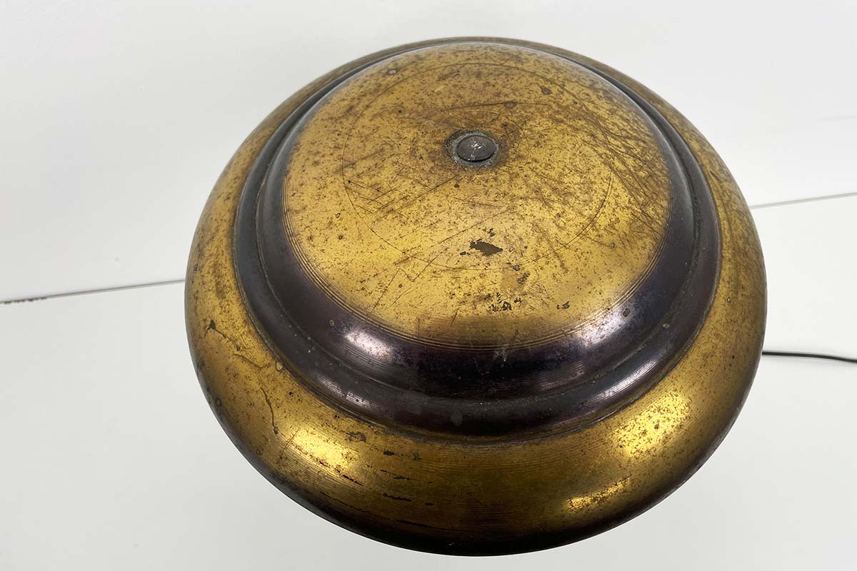 Art Deco Tischlampe aus Messing mit Glasstäben
