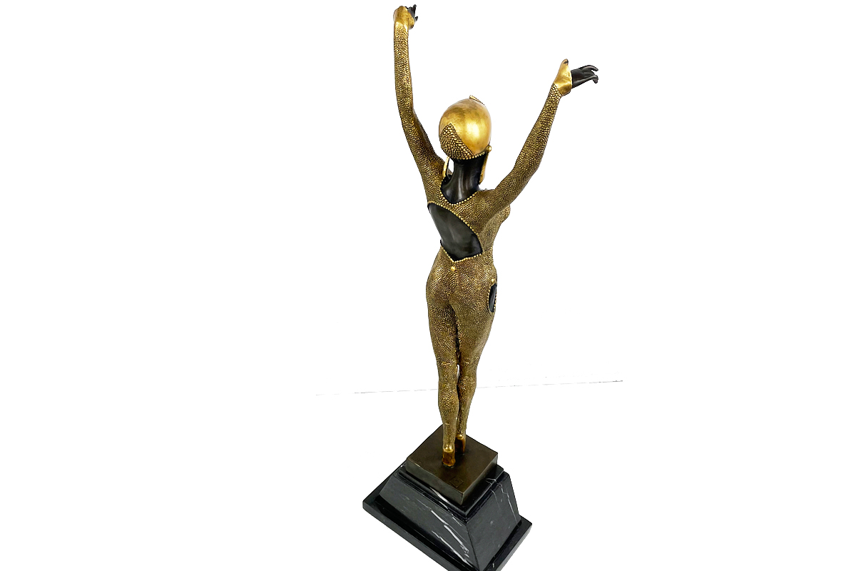 Goldene Bronze Skulptur, Dancer "Dourga" by D.H. Chiparus