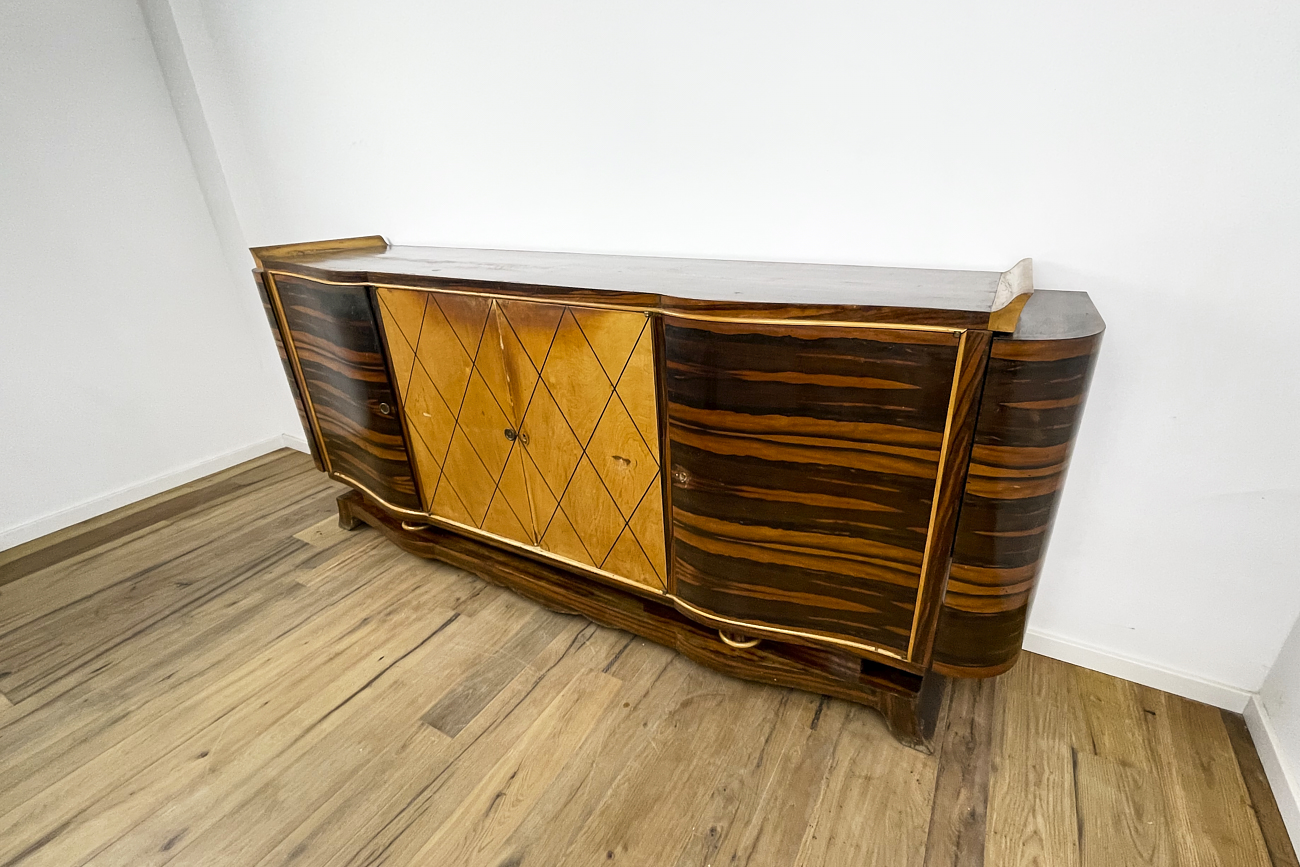 Art Deco Sideboard in Makassar mit Barkoffern an den Seiten