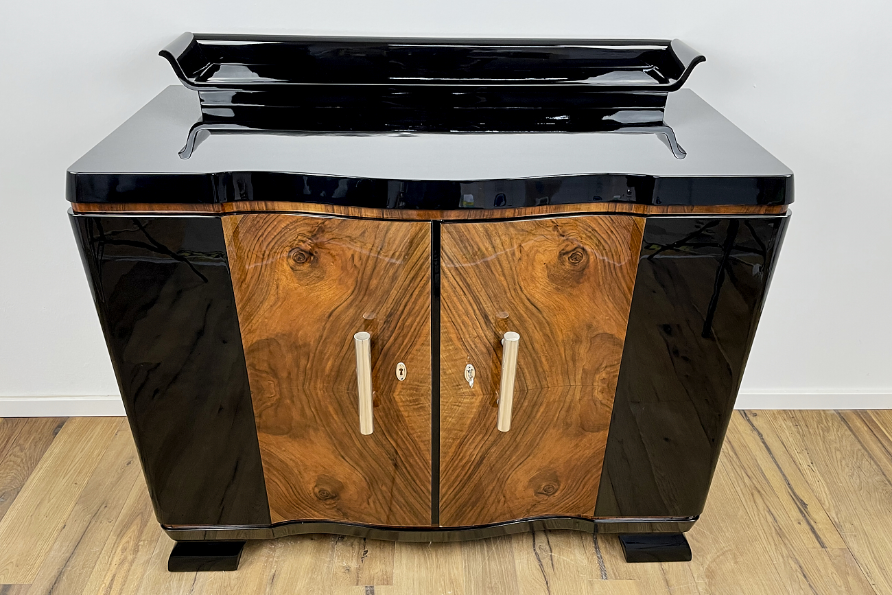 Art Deco Kommode aus Deutschland um 1930 in schwarz Hochglanz und Nussbaum